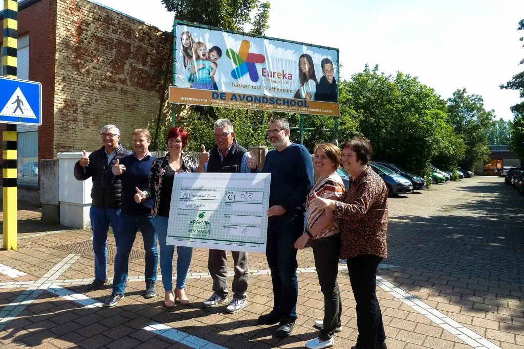 Cheque-uitreiking Go! Eureka