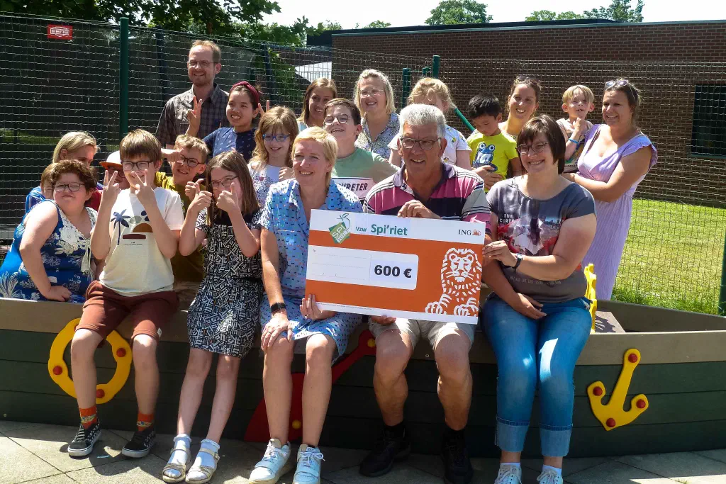 Cheque-uitreiking Zonnehart
